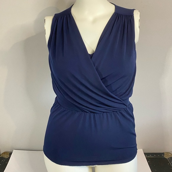 🌿 Anne Klein | Navy Wrap Front Top - Picture 3 of 4
